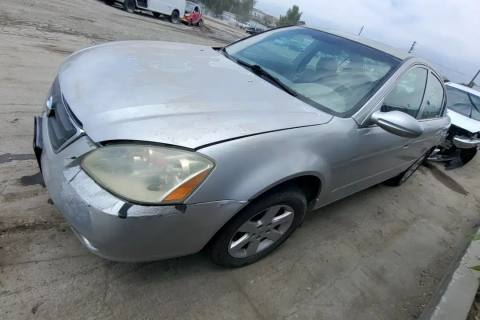 Photo of 2004 Nissan Altima