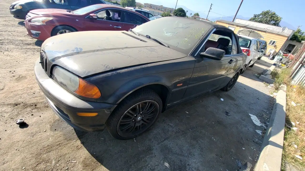 Photo of 2001 Bmw 325Ci