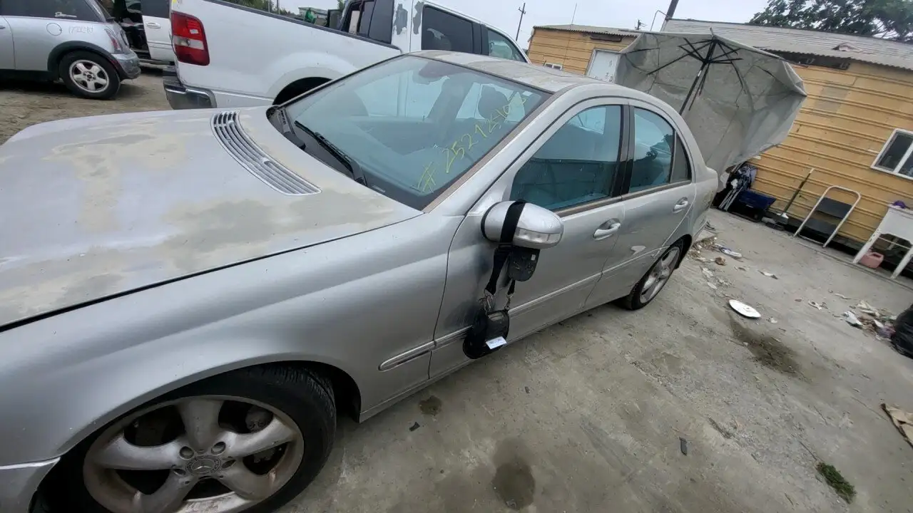 Photo of 2004 Mercedes-Benz C230