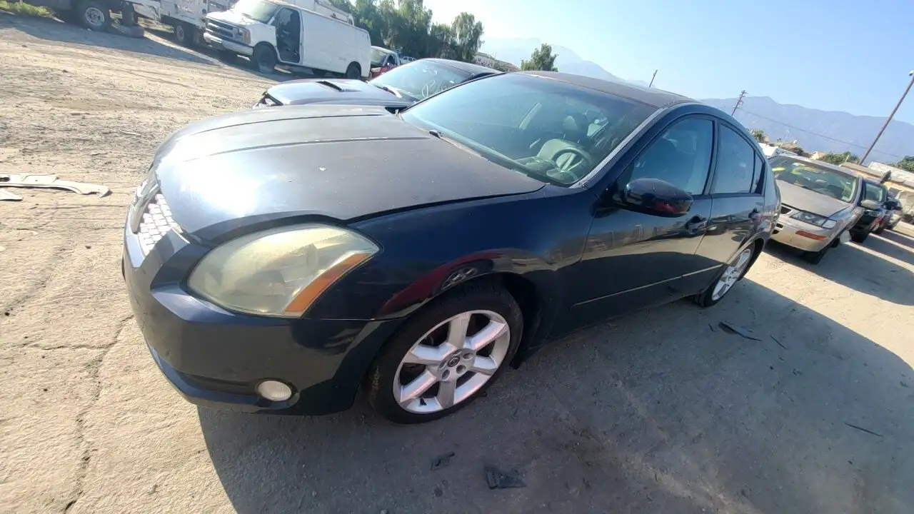 Photo of 2004 Nissan Maxima