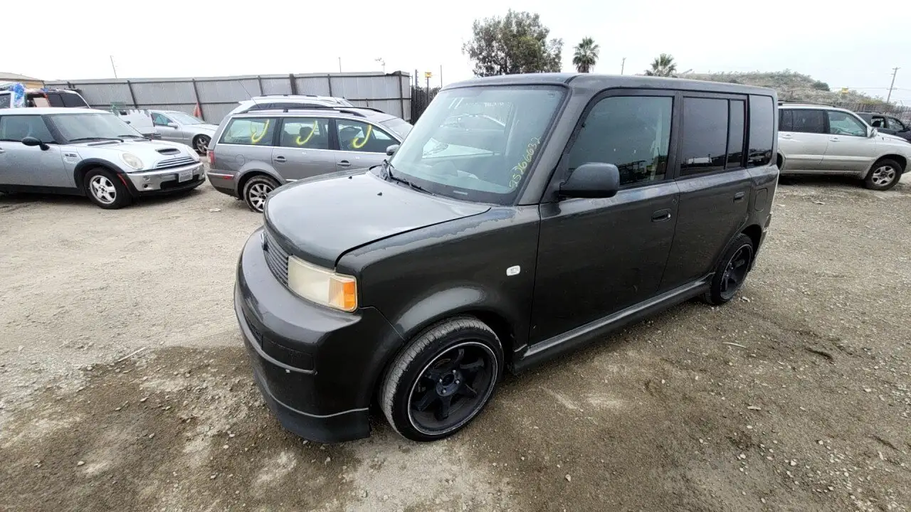 Photo of 2005 Scion Xb