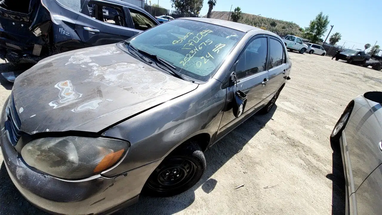 Photo of 2004 Toyota Corolla