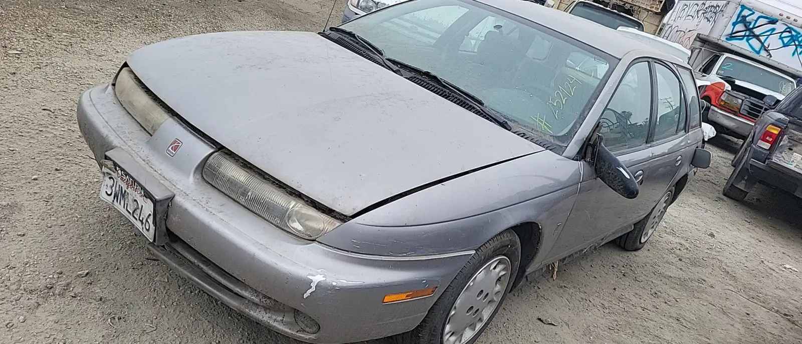 Photo of 1997 Saturn Sw2