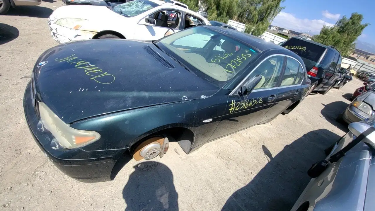 Photo of 2002 Bmw 745I