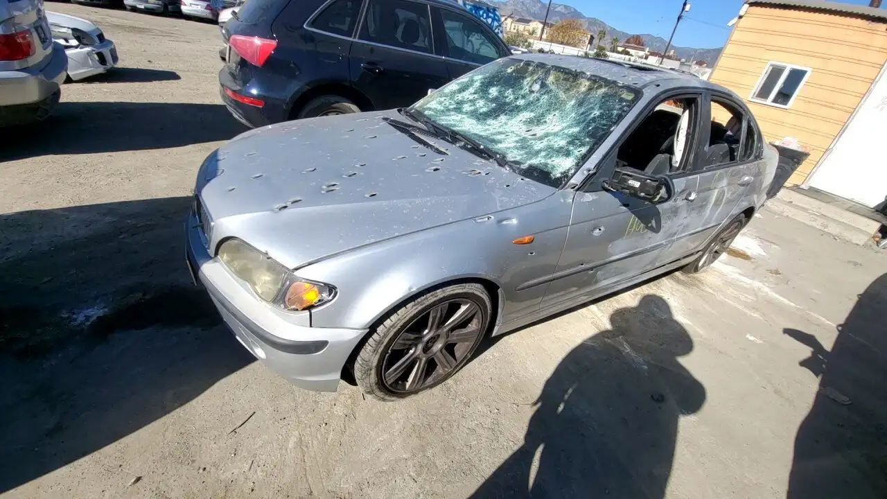 Photo of 2003 Bmw 325I