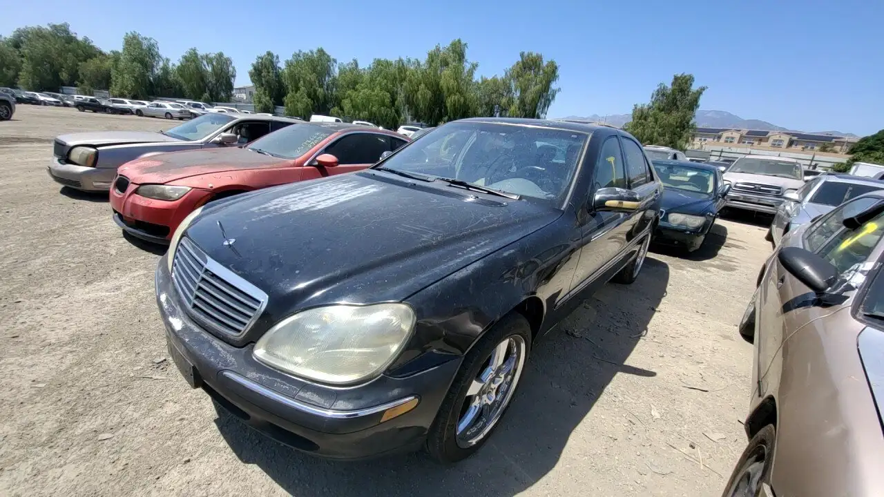 Photo of 2000 Mercedes-Benz S500