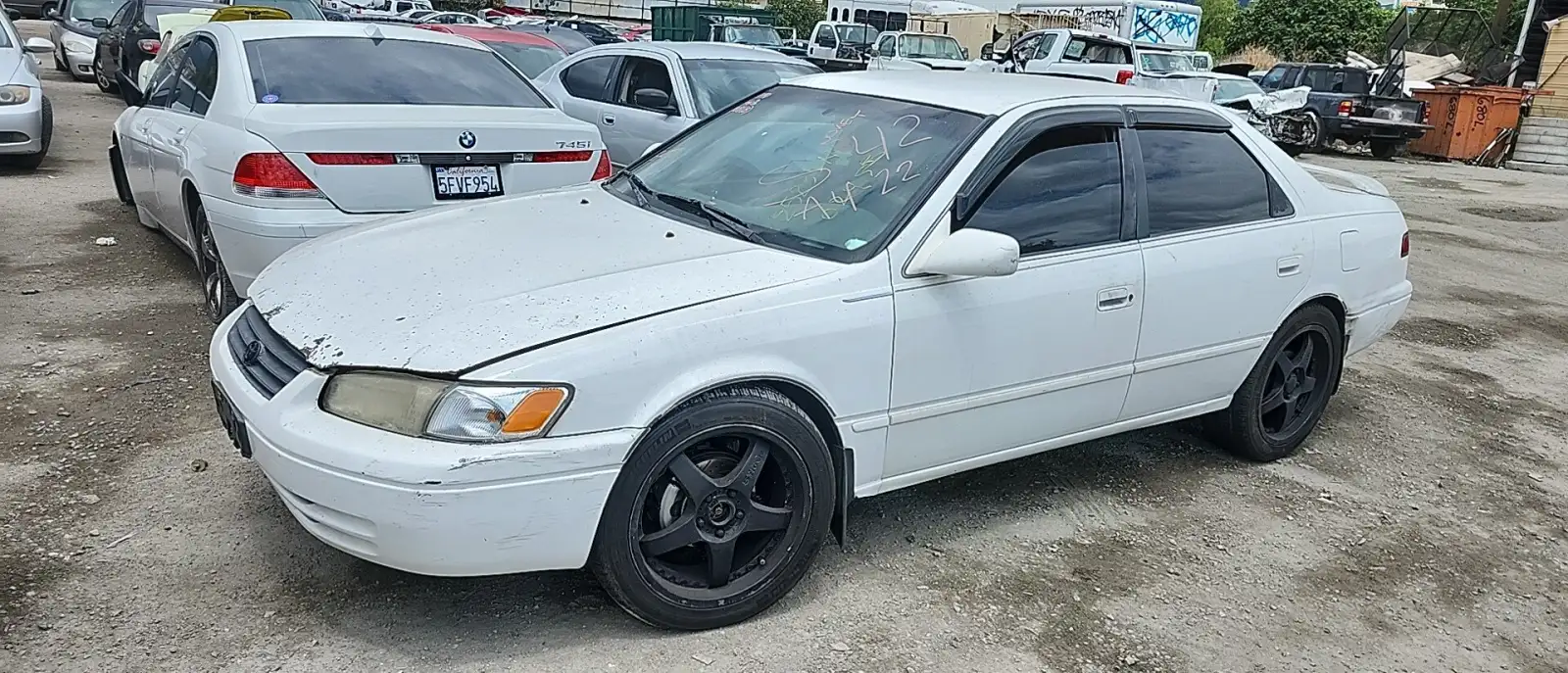 Photo of 1998 Toyota Camry