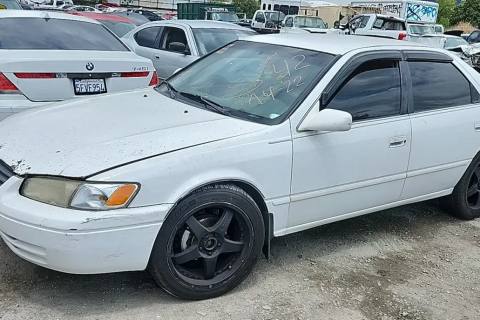 Photo of 1998 Toyota Camry