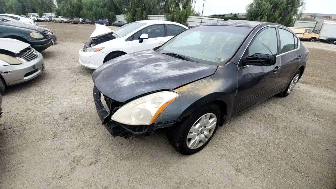 Photo of 2010 Nissan Altima