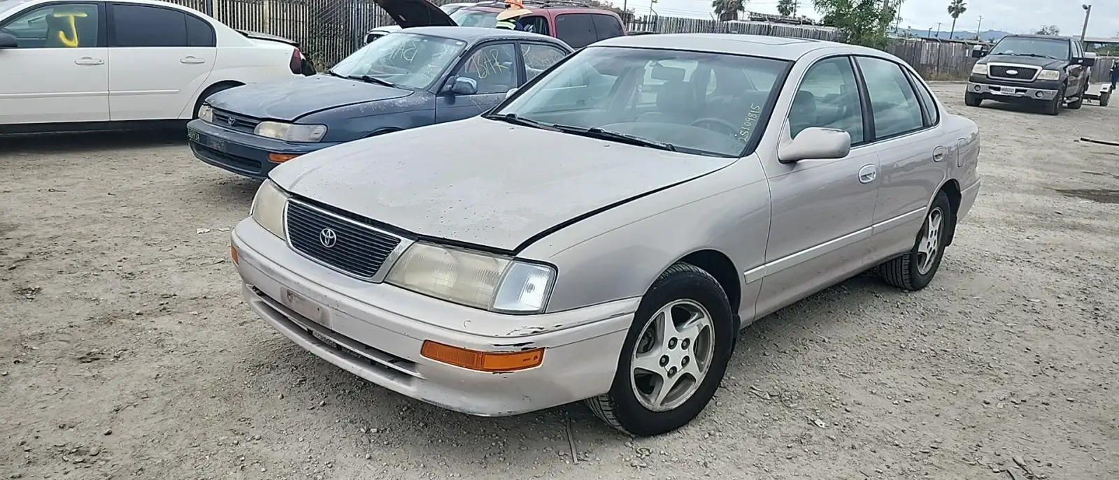 Photo of 1997 Toyota Avalon