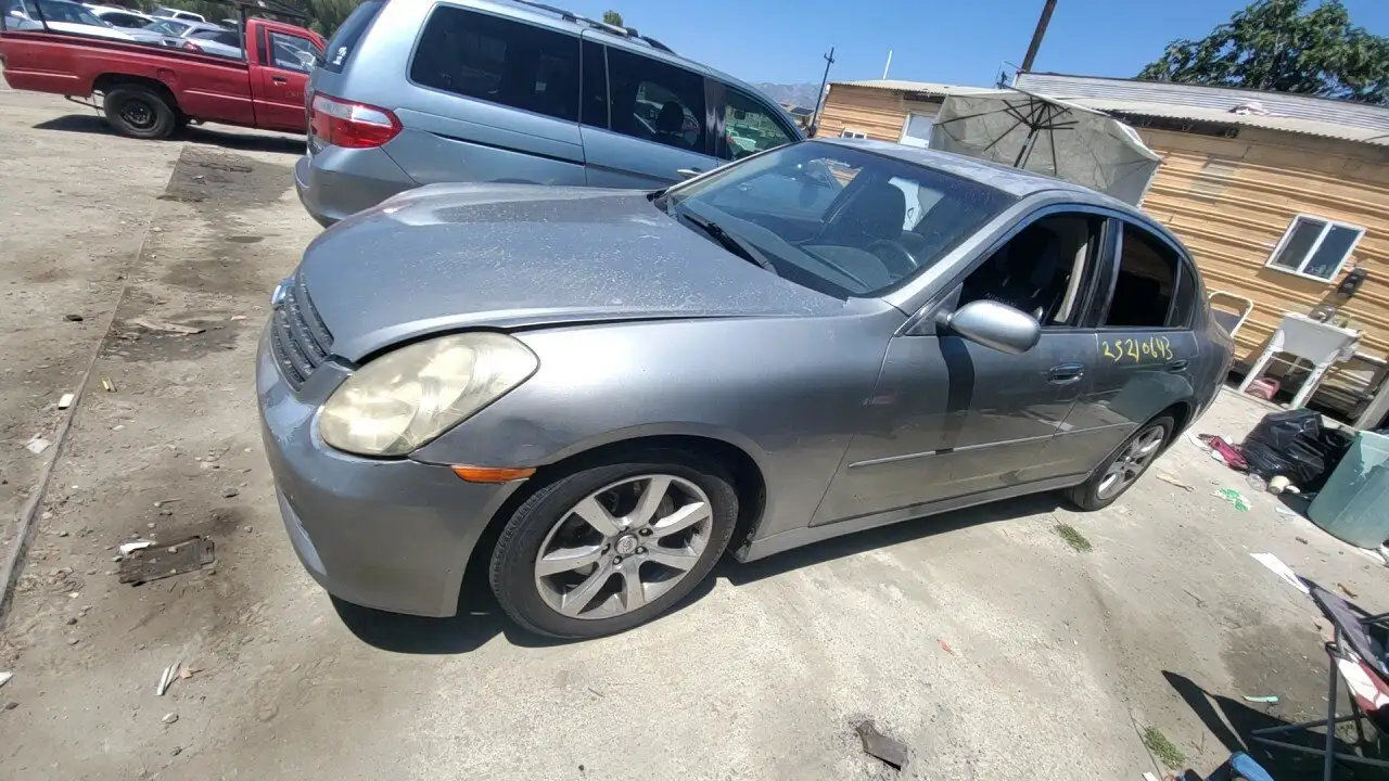 Photo of 2005 Infiniti G35