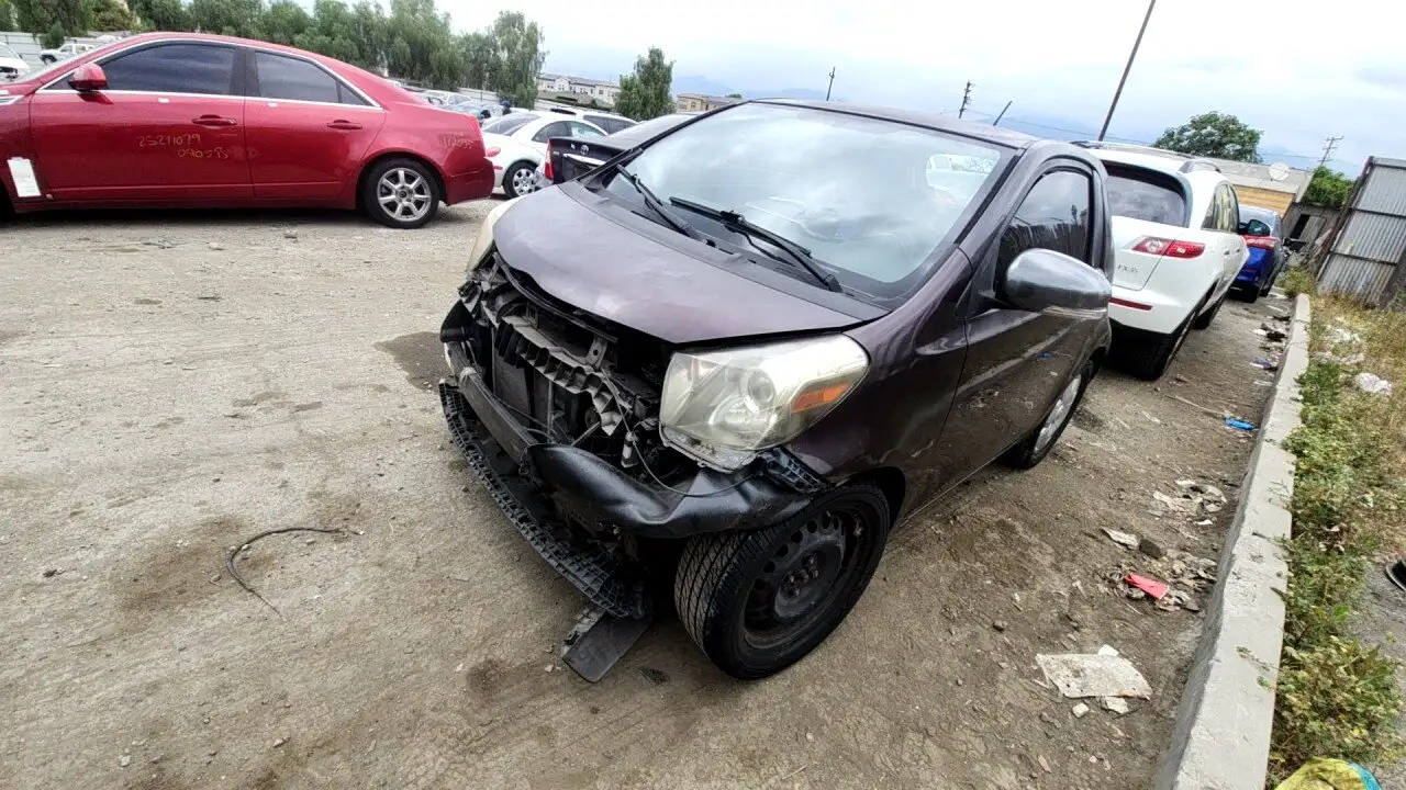 Photo of 2013 Scion Iq