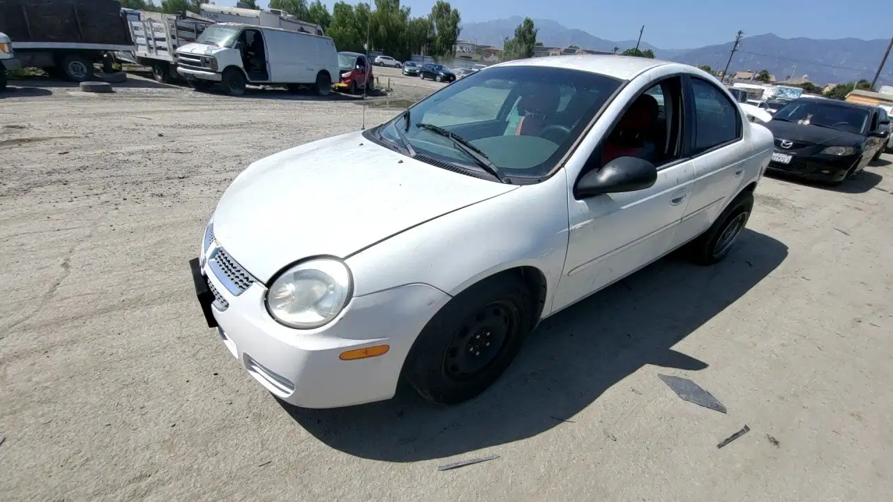 Photo of 2005 Dodge Neon