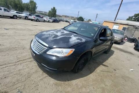 Photo of 2013 Chrysler 200
