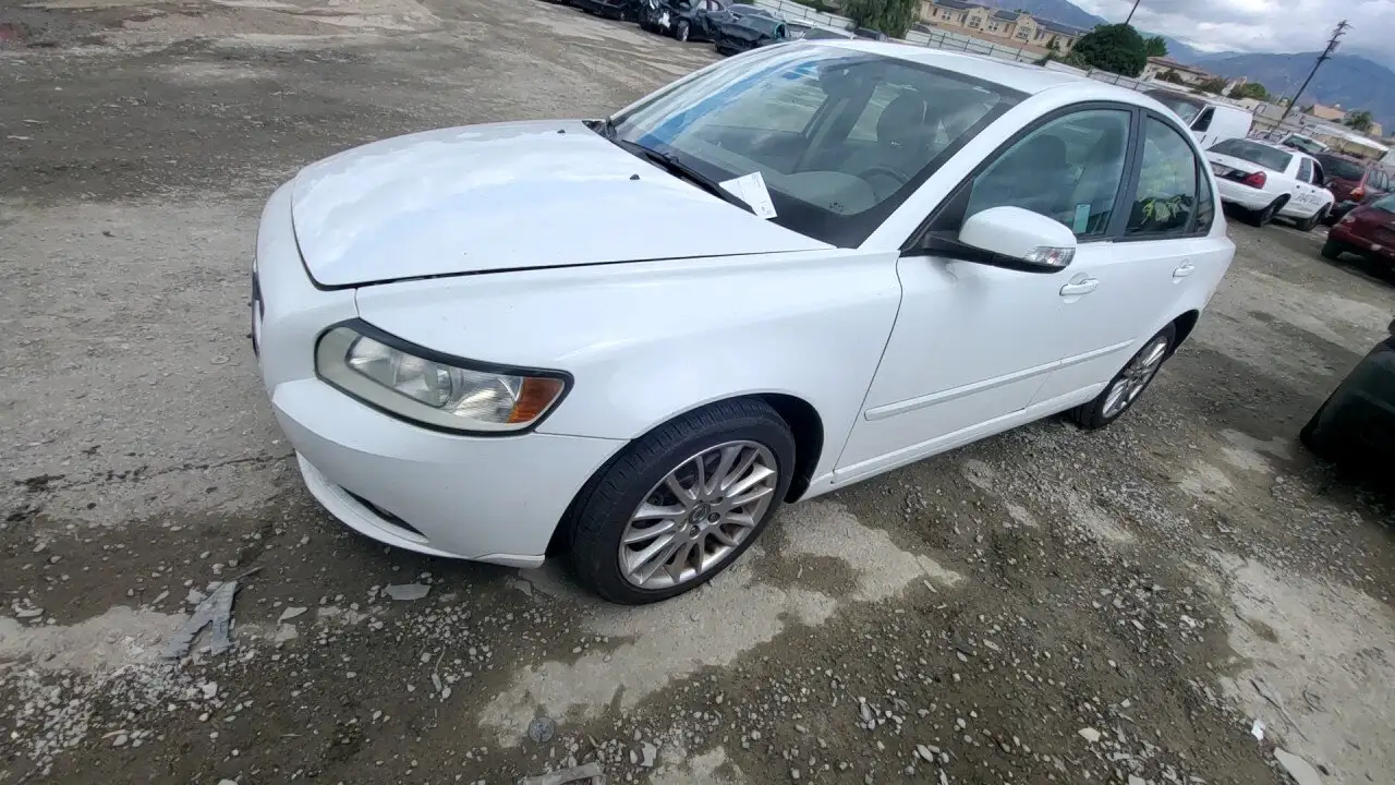 Photo of 2009 Volvo S40