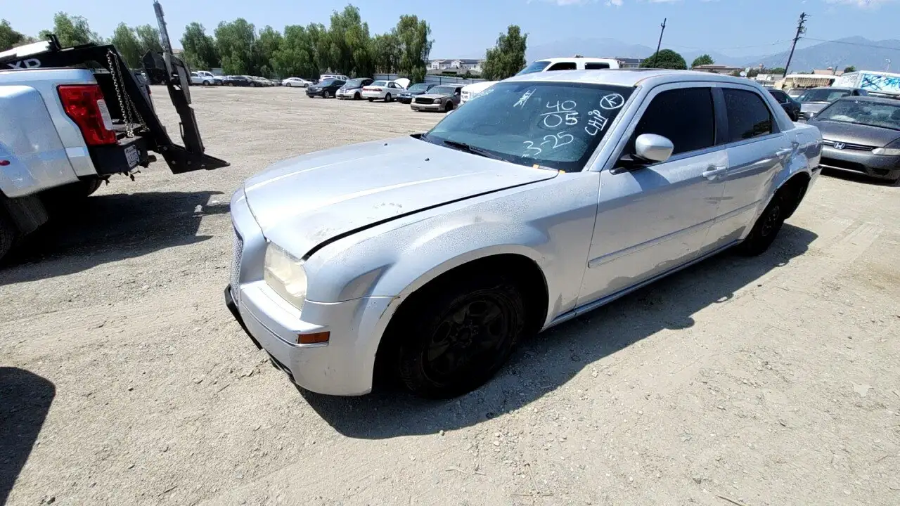 Photo of 2005 Chrysler 300