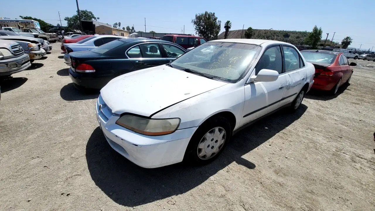 Photo of 2000 Honda Accord