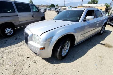 Photo of 2005 Chrysler 300