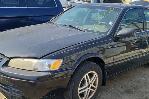 Photo of 1999 Toyota Camry
