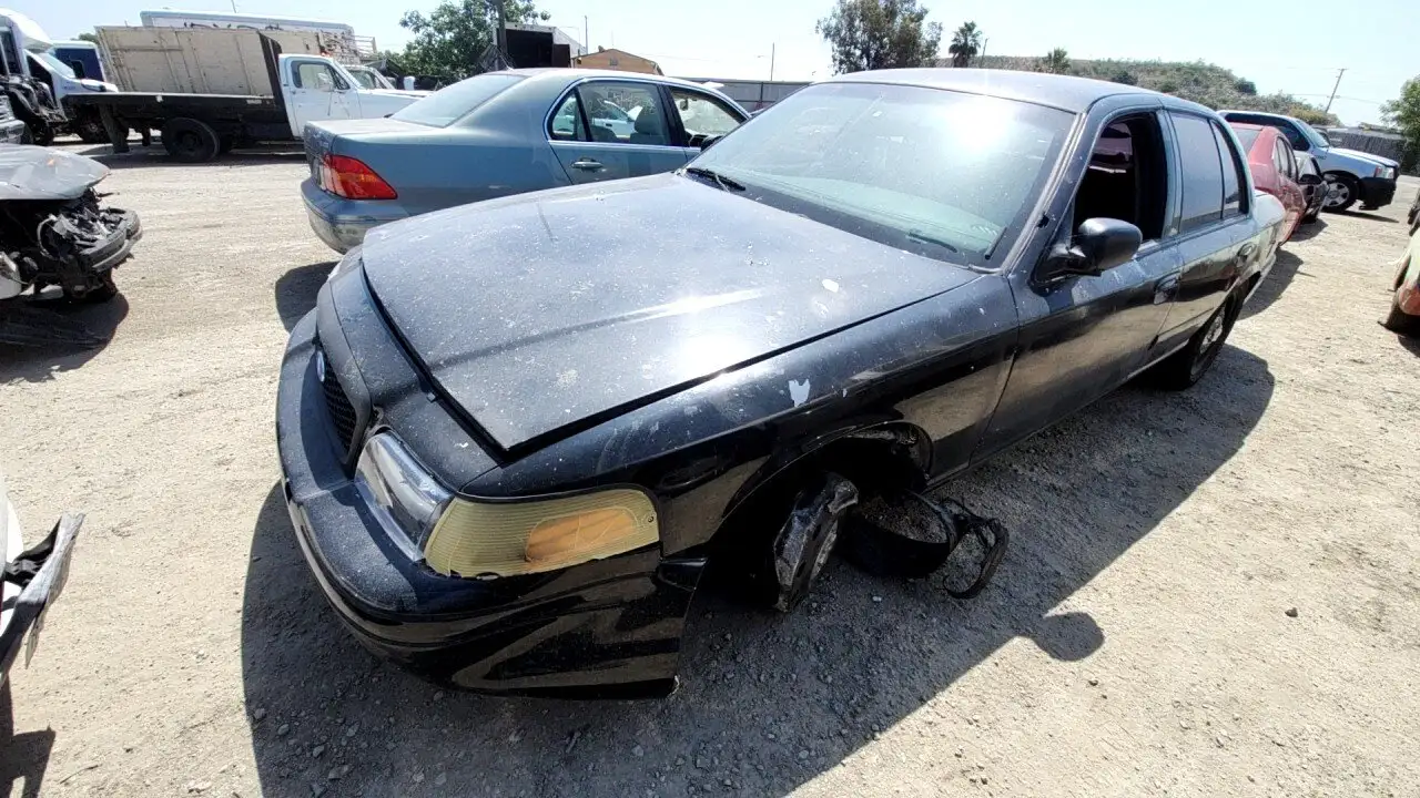 Photo of 2007 Ford Crown Victoria