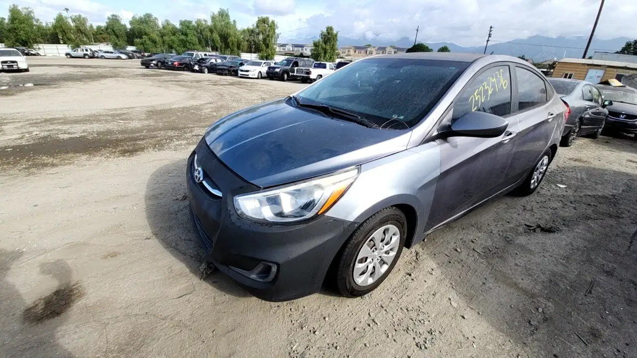 Photo of 2015 Hyundai Accent