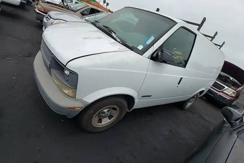 Photo of 2001 Chevrolet Astro