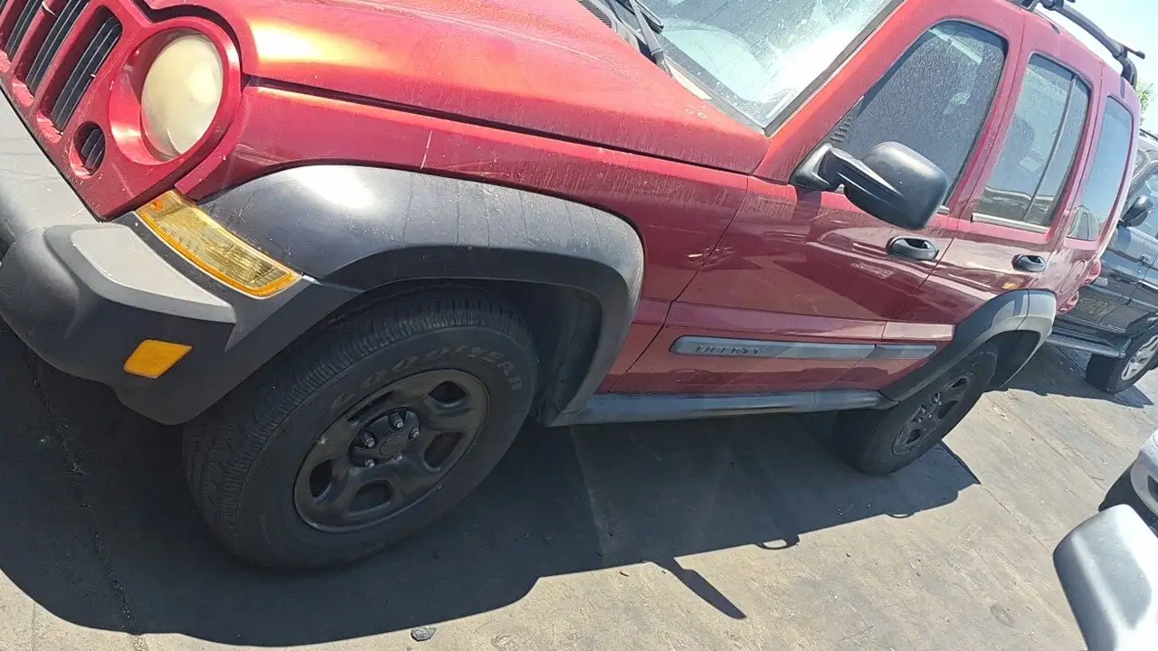 Photo of 2006 Jeep Liberty