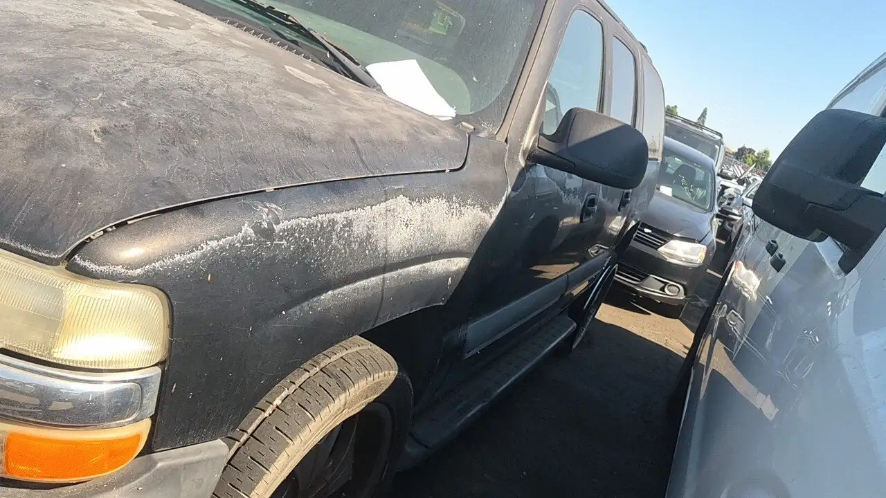 Photo of 2002 Chevrolet Suburban 1500
