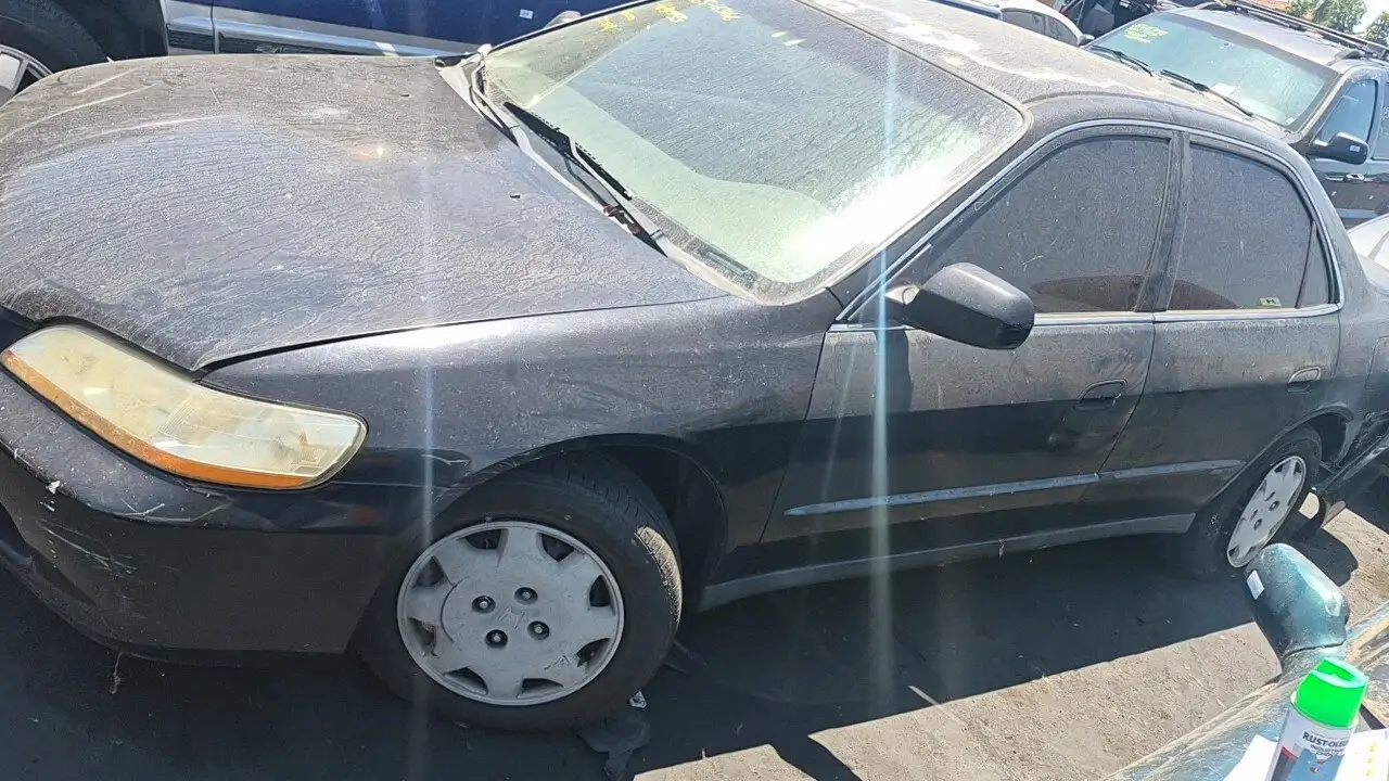 Photo of 2000 Honda Accord