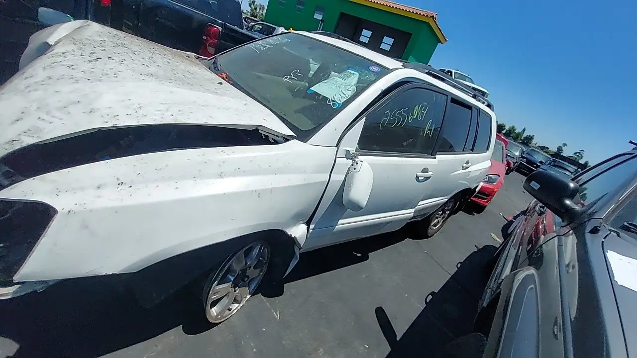 Photo of 2005 Toyota Highlander