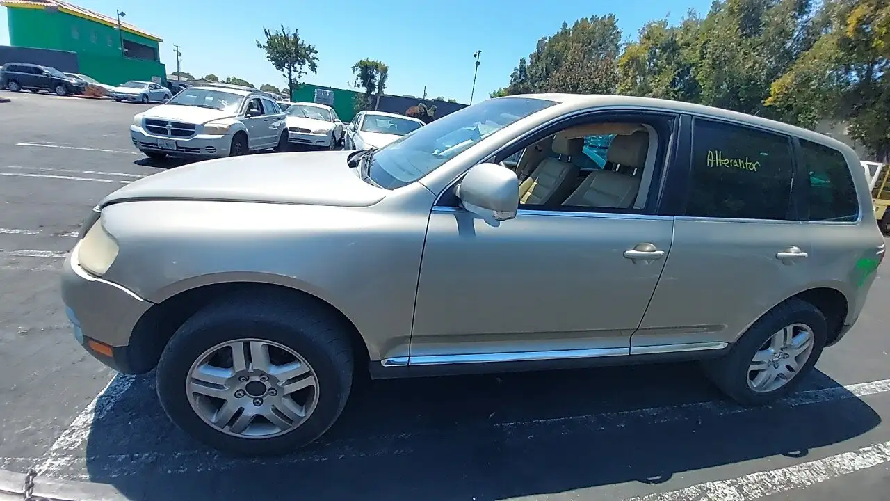 Photo of 2006 Volkswagen Touareg