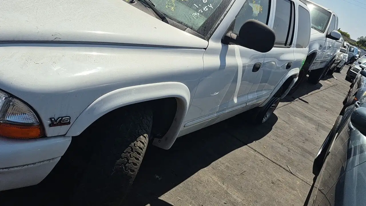 Photo of 2000 Dodge Durango