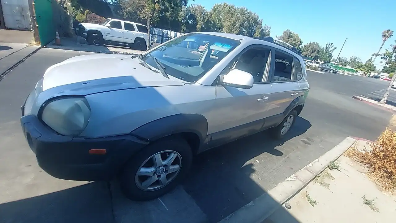 Photo of 2005 Hyundai Tucson