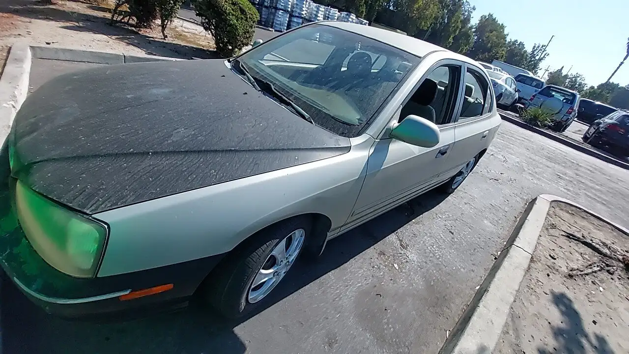 Photo of 2003 Hyundai Elantra