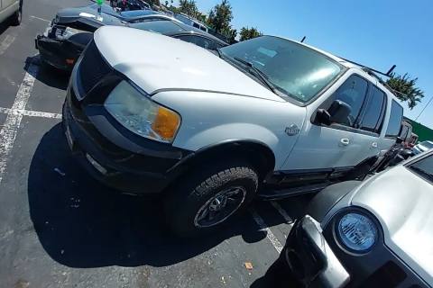 Photo of 2005 Ford Expedition