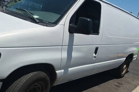 Photo of 2005 Ford E-150