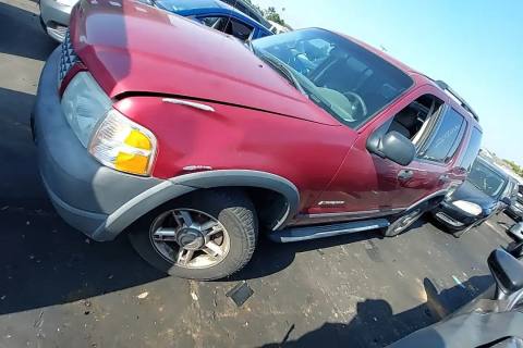 Photo of 2004 Ford Explorer