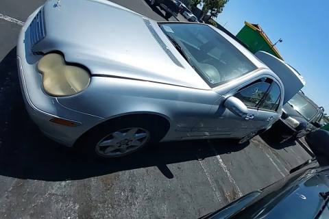 Photo of 2002 Mercedes-Benz C320