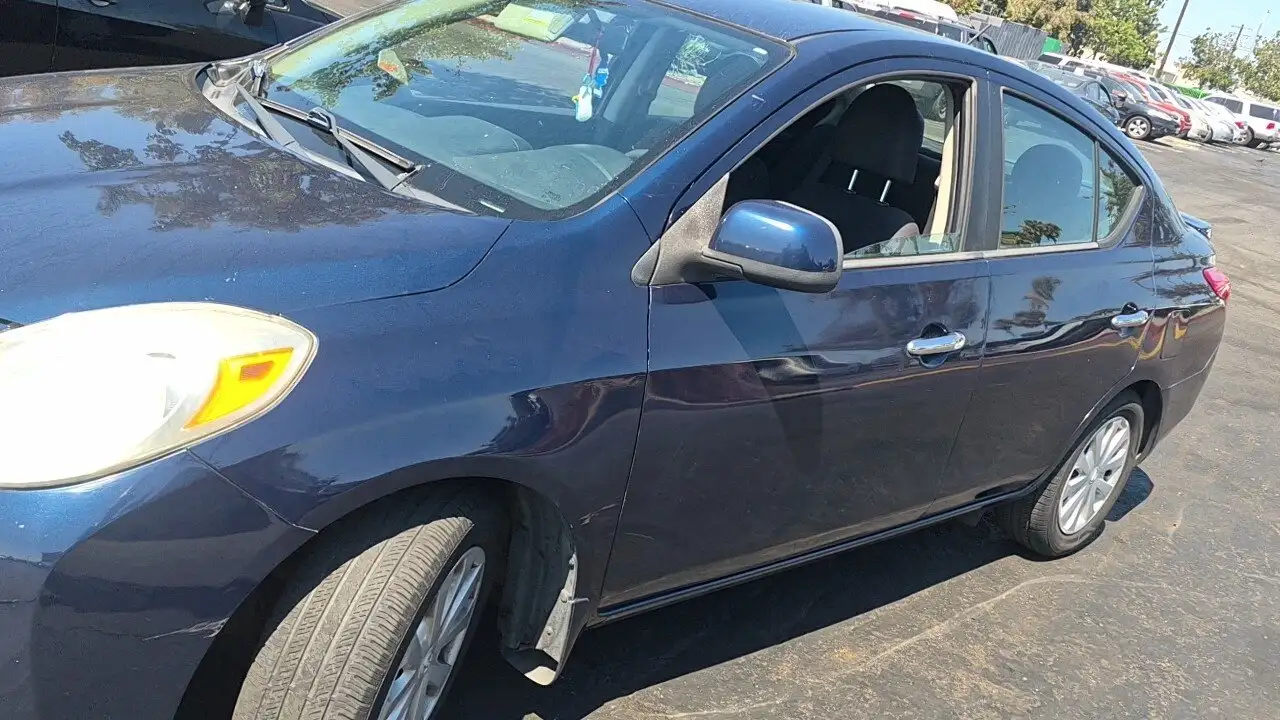 Photo of 2013 Nissan Versa