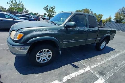Photo of 2000 Toyota Tundra