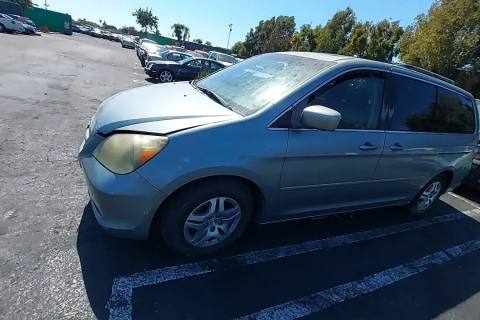 Photo of 2005 Honda Odyssey