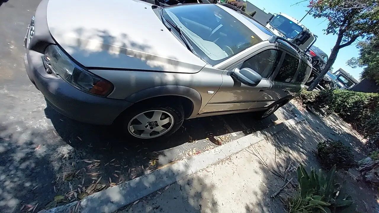 Photo of 2002 Volvo V70