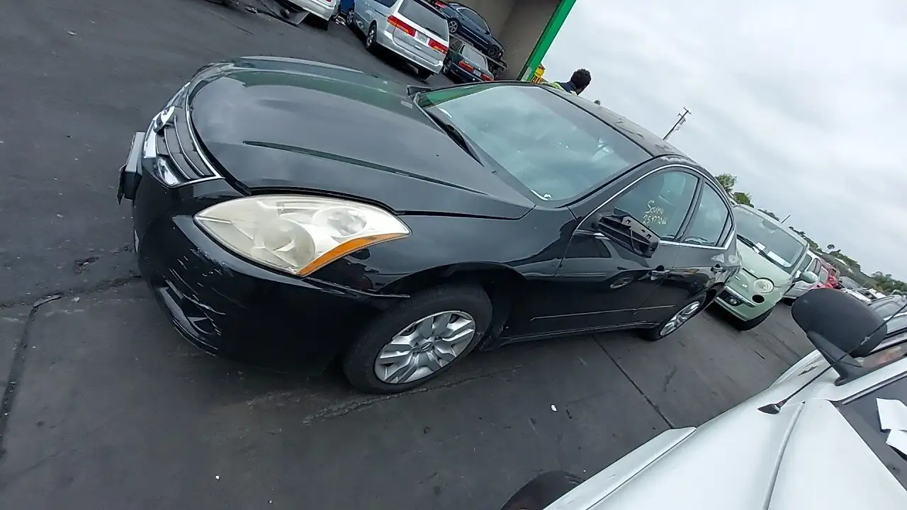 Photo of 2010 Nissan Altima