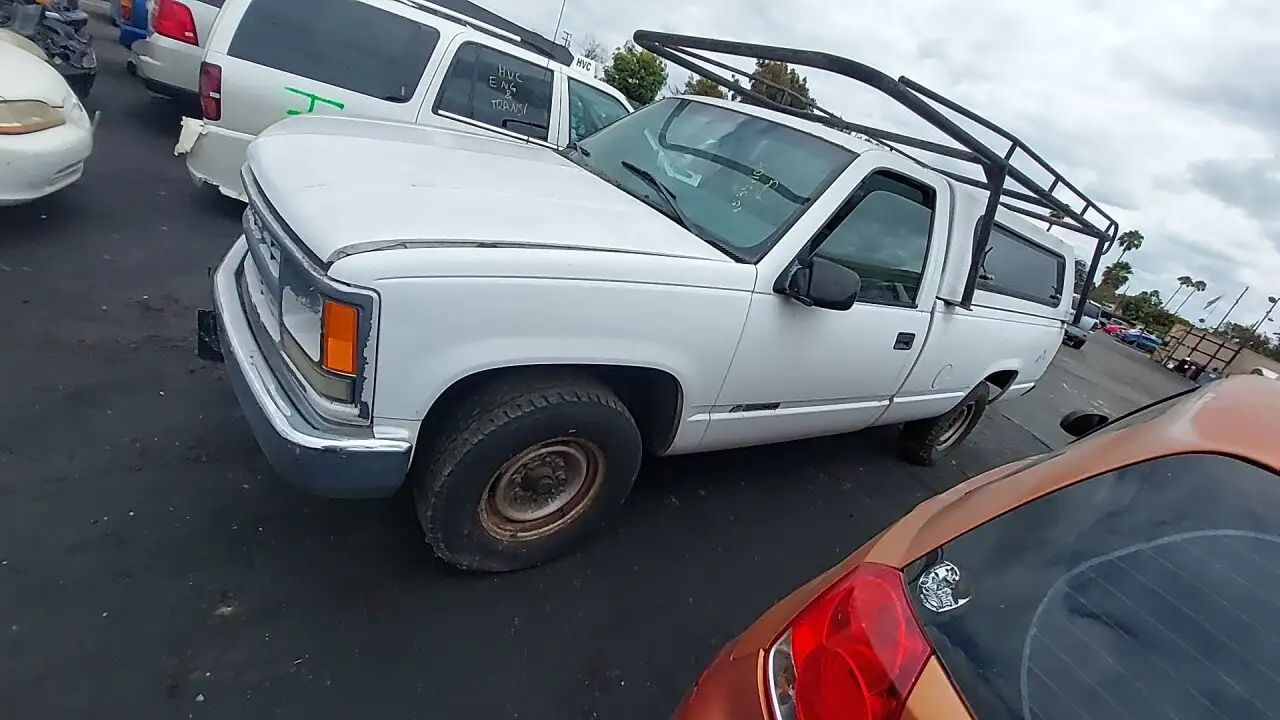 Photo of 2000 Chevrolet K2500