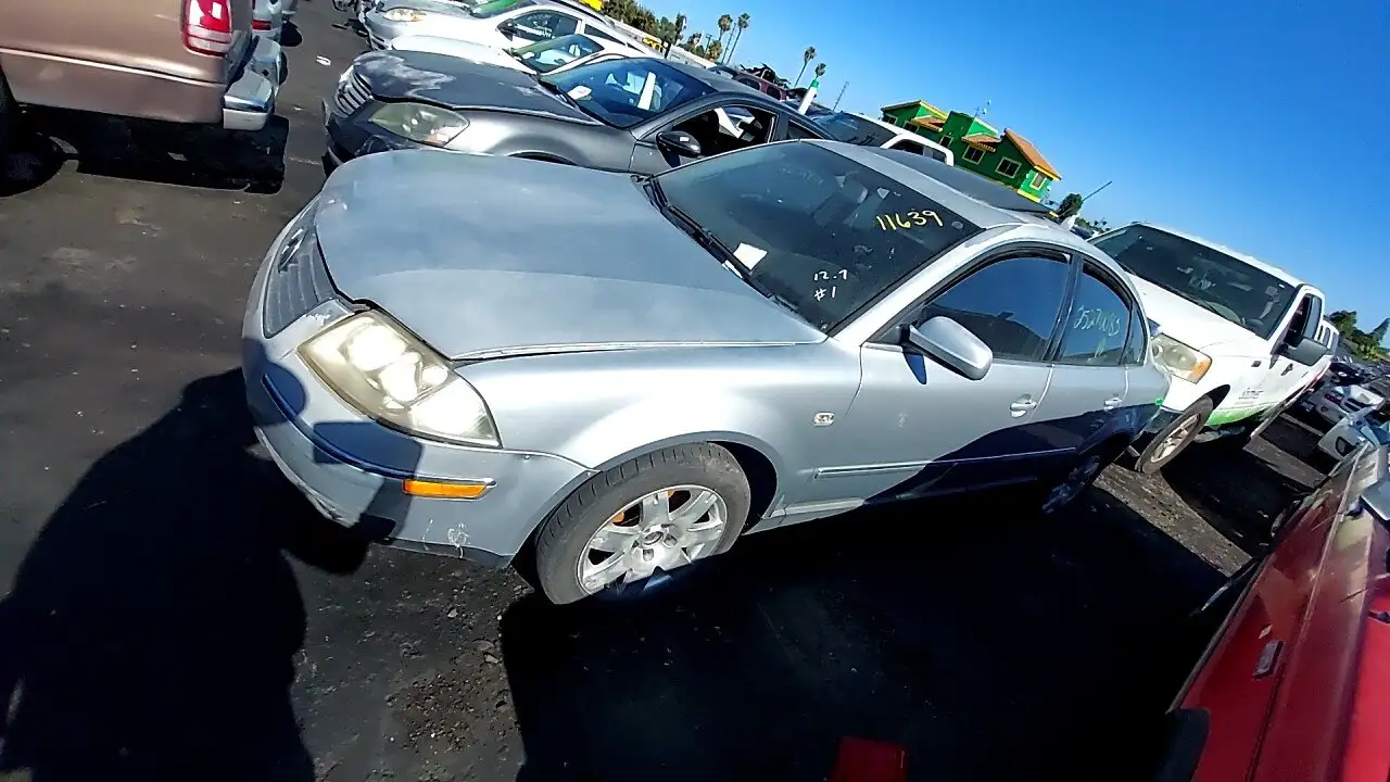 Photo of 2003 Volkswagen Passat