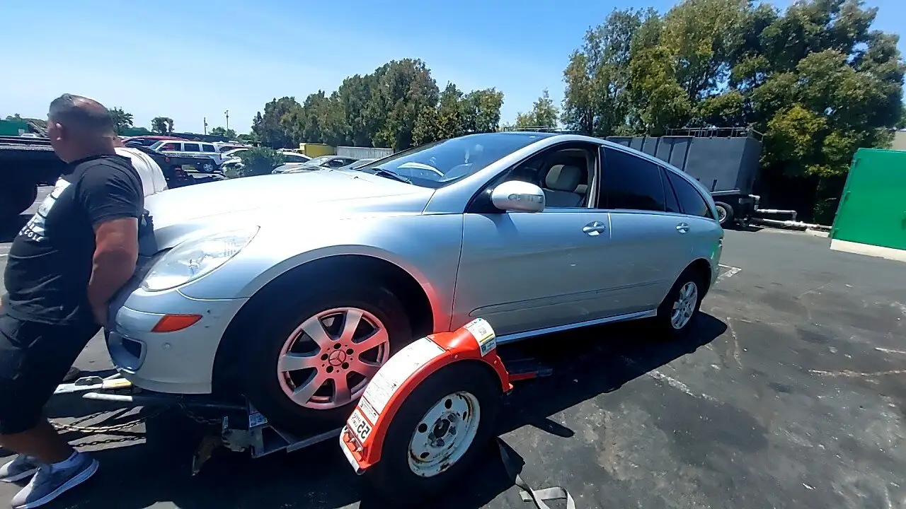 Photo of 2007 Mercedes-Benz R350