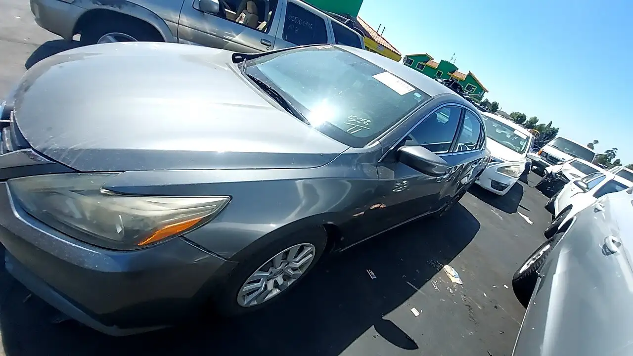 Photo of 2016 Nissan Altima