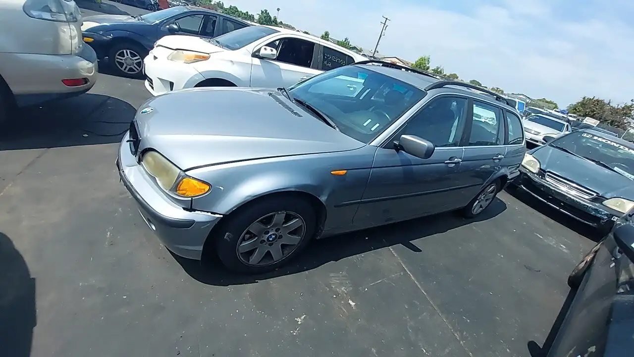 Photo of 2003 Bmw 325I