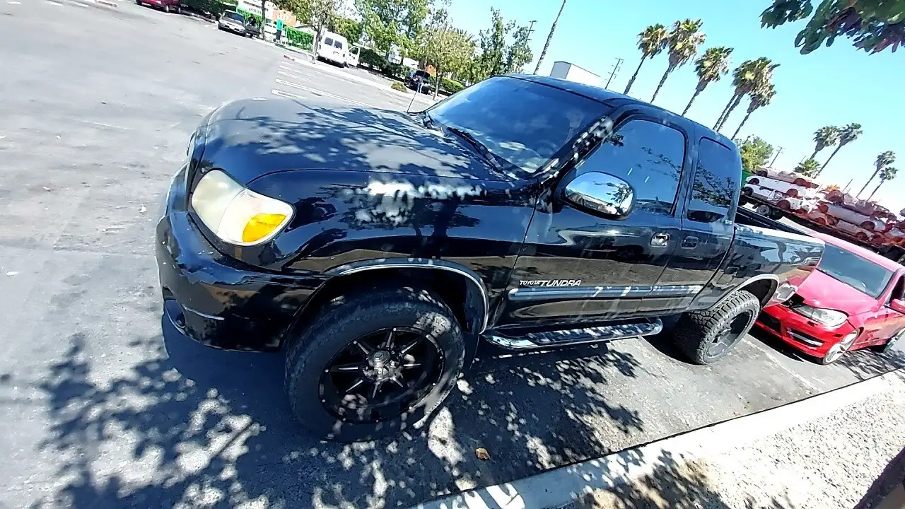 Photo of 2005 Toyota Tundra