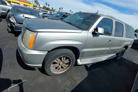 Photo of 2003 Cadillac Escalade Esv